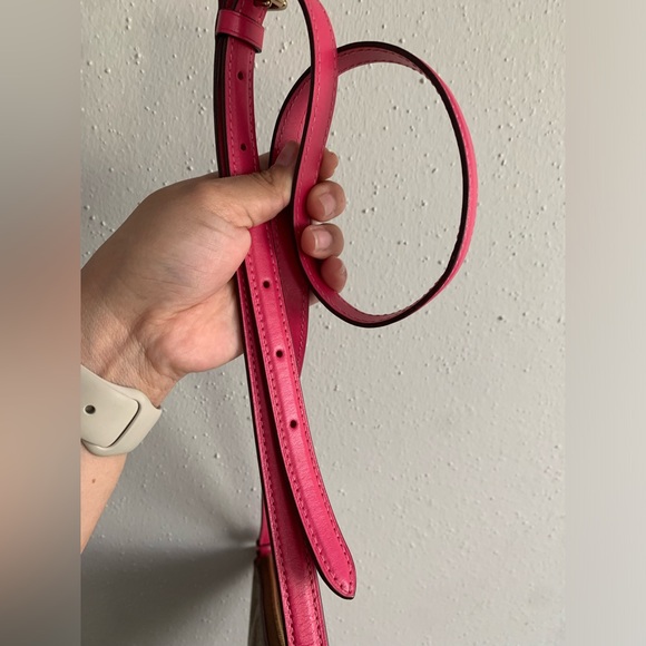 Rowan File Bag in signature Canvas COACH - Picture 12 of 16